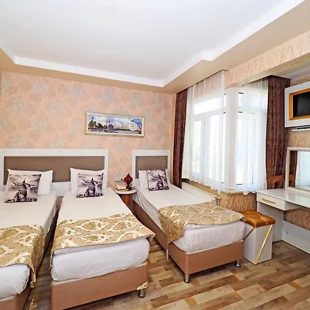 Hotel Nagehan Old 3*