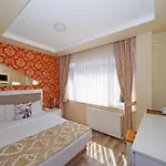 Nagehan Old Hotel