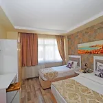 Hotel Nagehan Old 3*