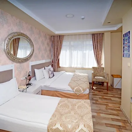 Hotel Nagehan Old 3*