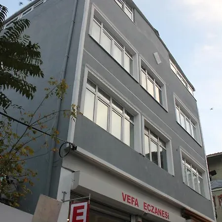 Nagehan Old